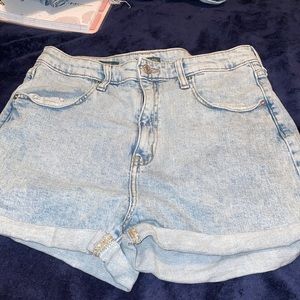 women’s shorts